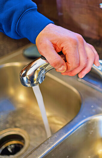 https://blockeddrainsmorley.com.au/uploads/2025/07/blocked-sink-48497.jpg