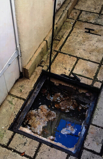 https://blockeddrainsmorley.com.au/uploads/2025/07/hero-blocked-sewers-14060.jpg